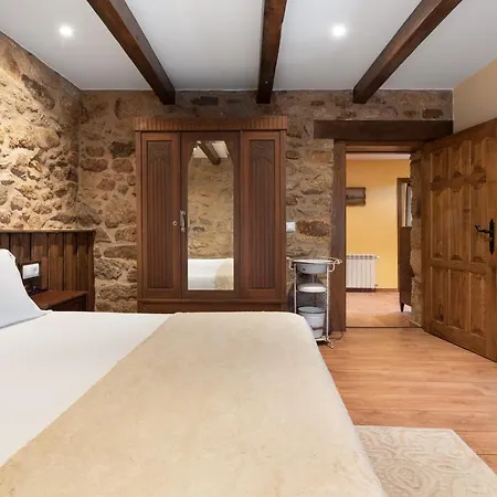 Pazo De Moreda *